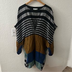 Reality Studio Dress Pancho size m/l